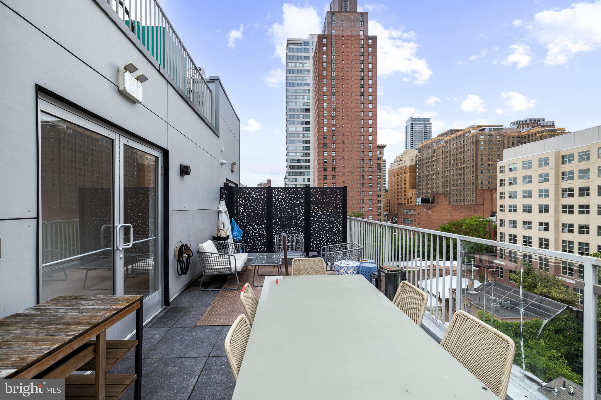 RITTENHOUSE SQUARE - Residential