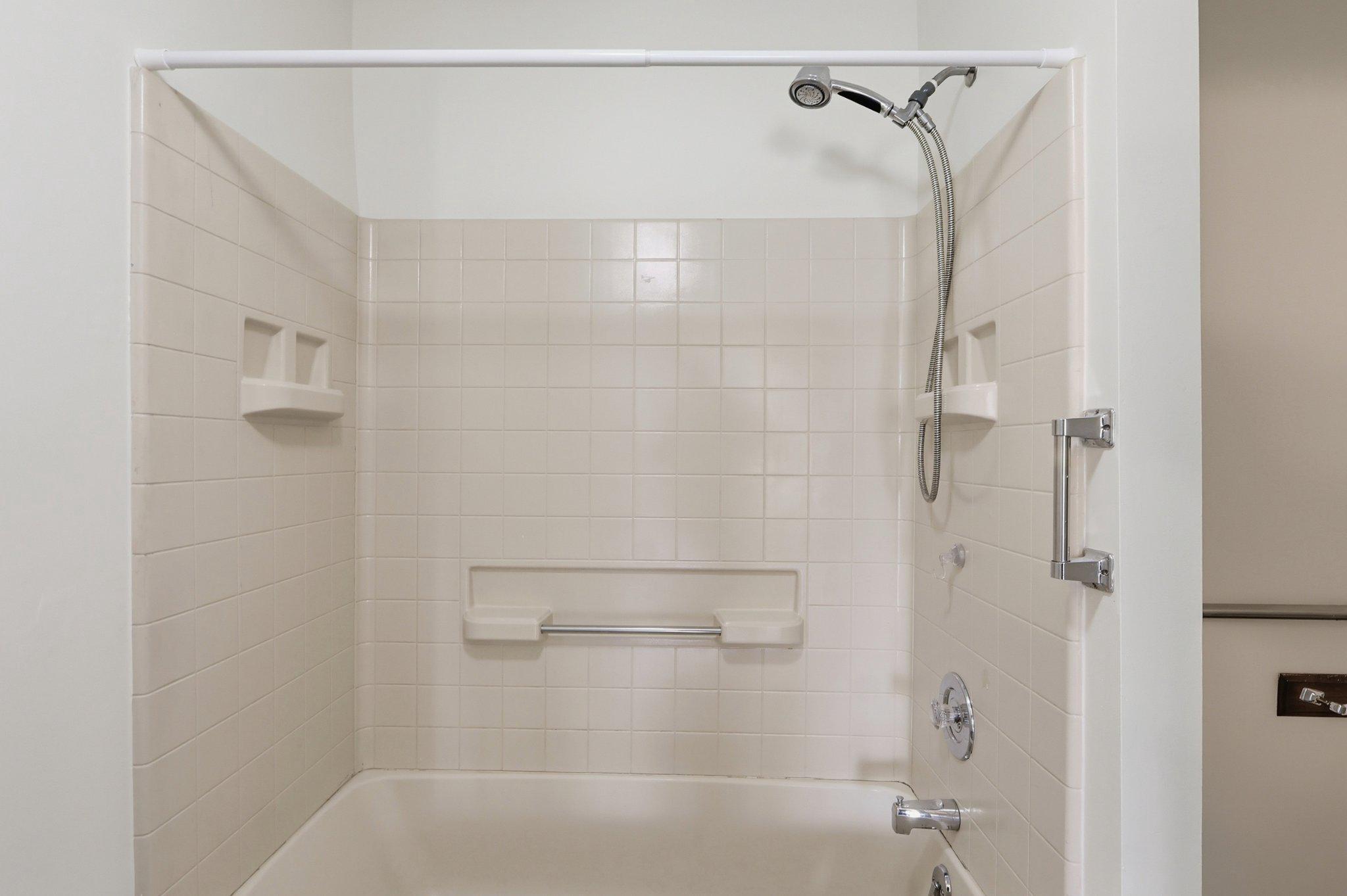 DARLINGTON WOODS - Residential