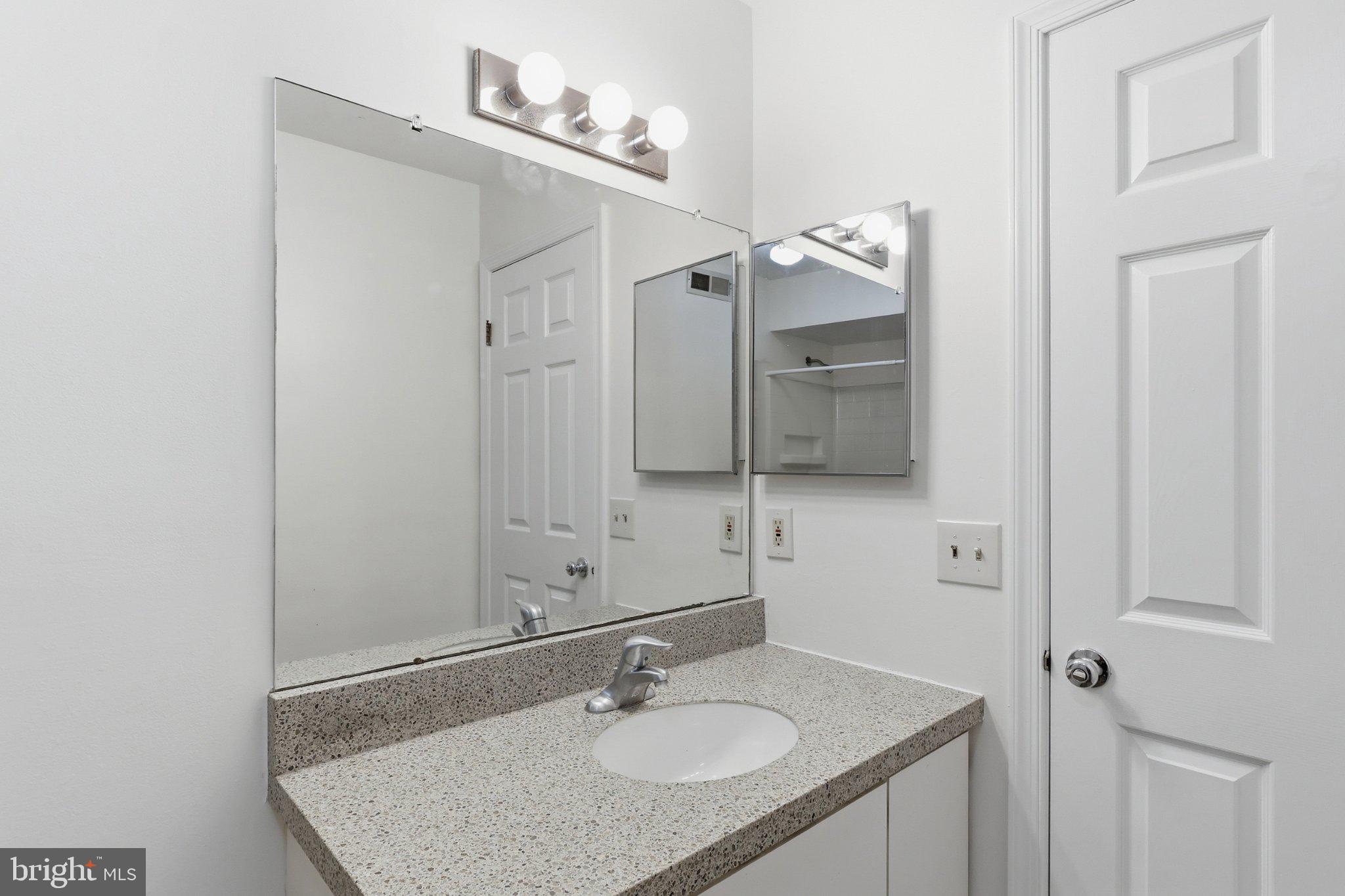 DARLINGTON WOODS - Residential