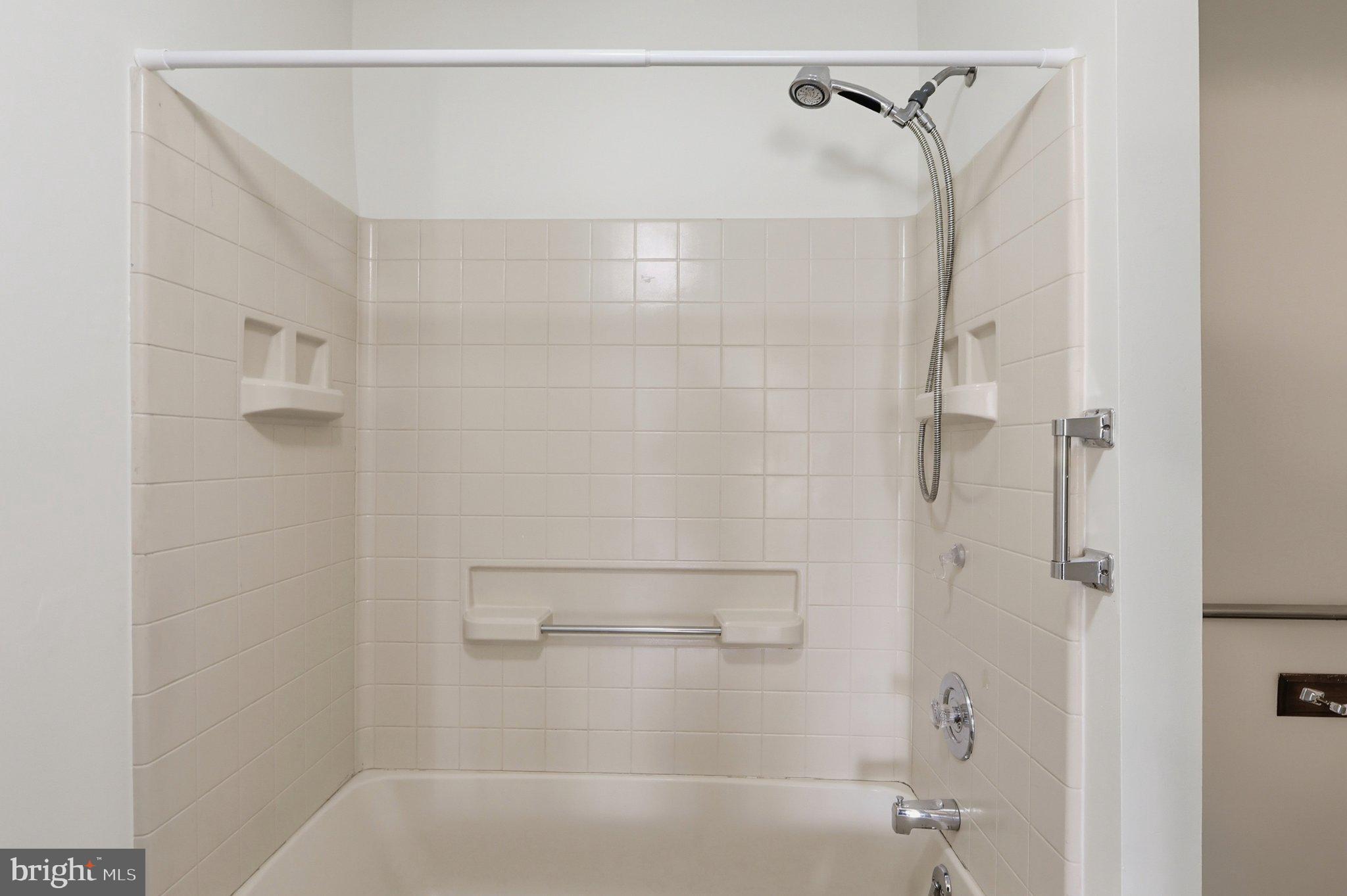 DARLINGTON WOODS - Residential