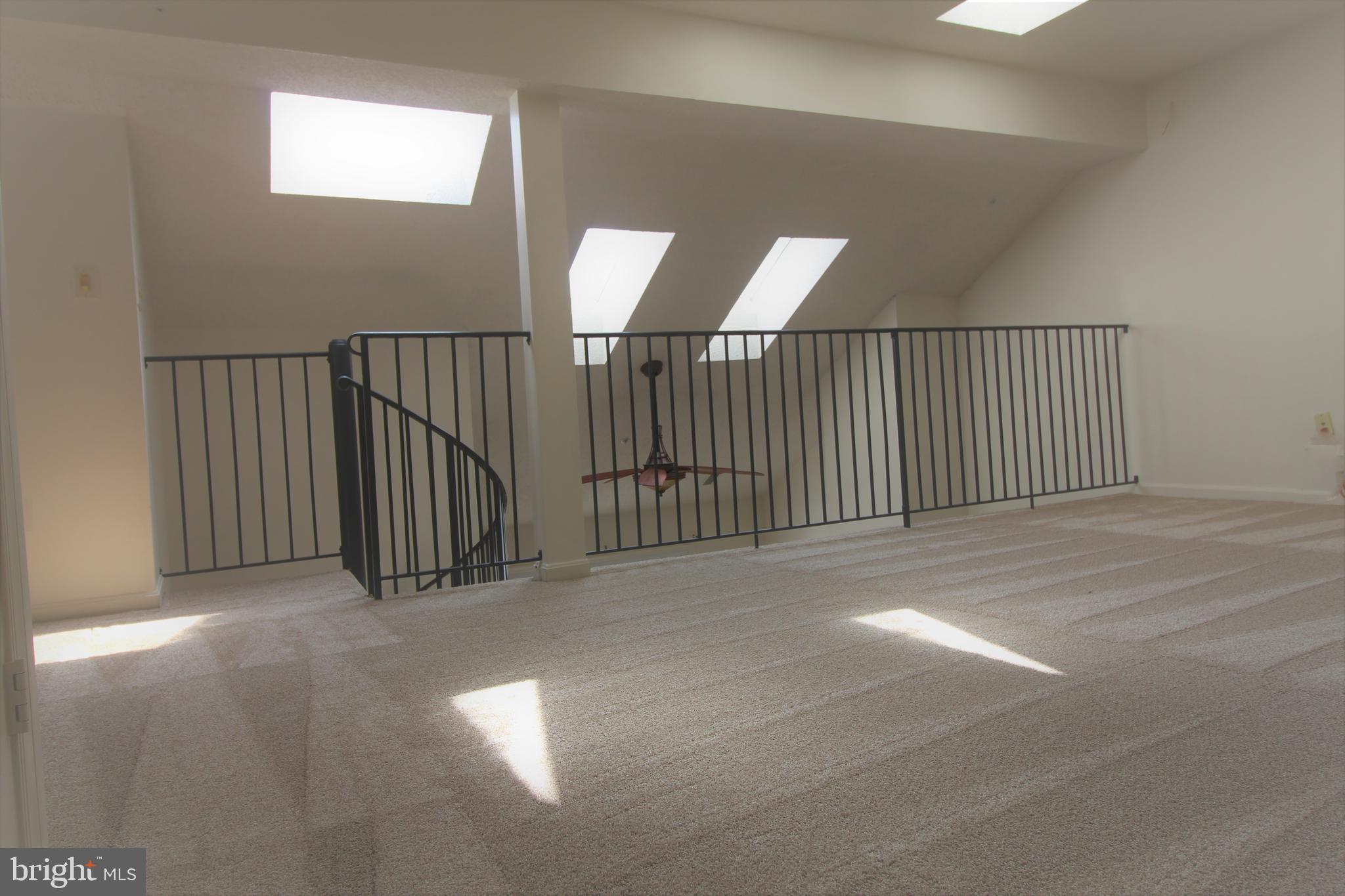 CHURCHILL VIEW - Residential