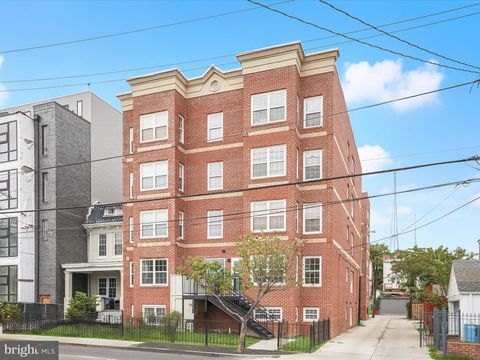 911 KENNEDY STREET NW 1 WASHINGTON DC 20011