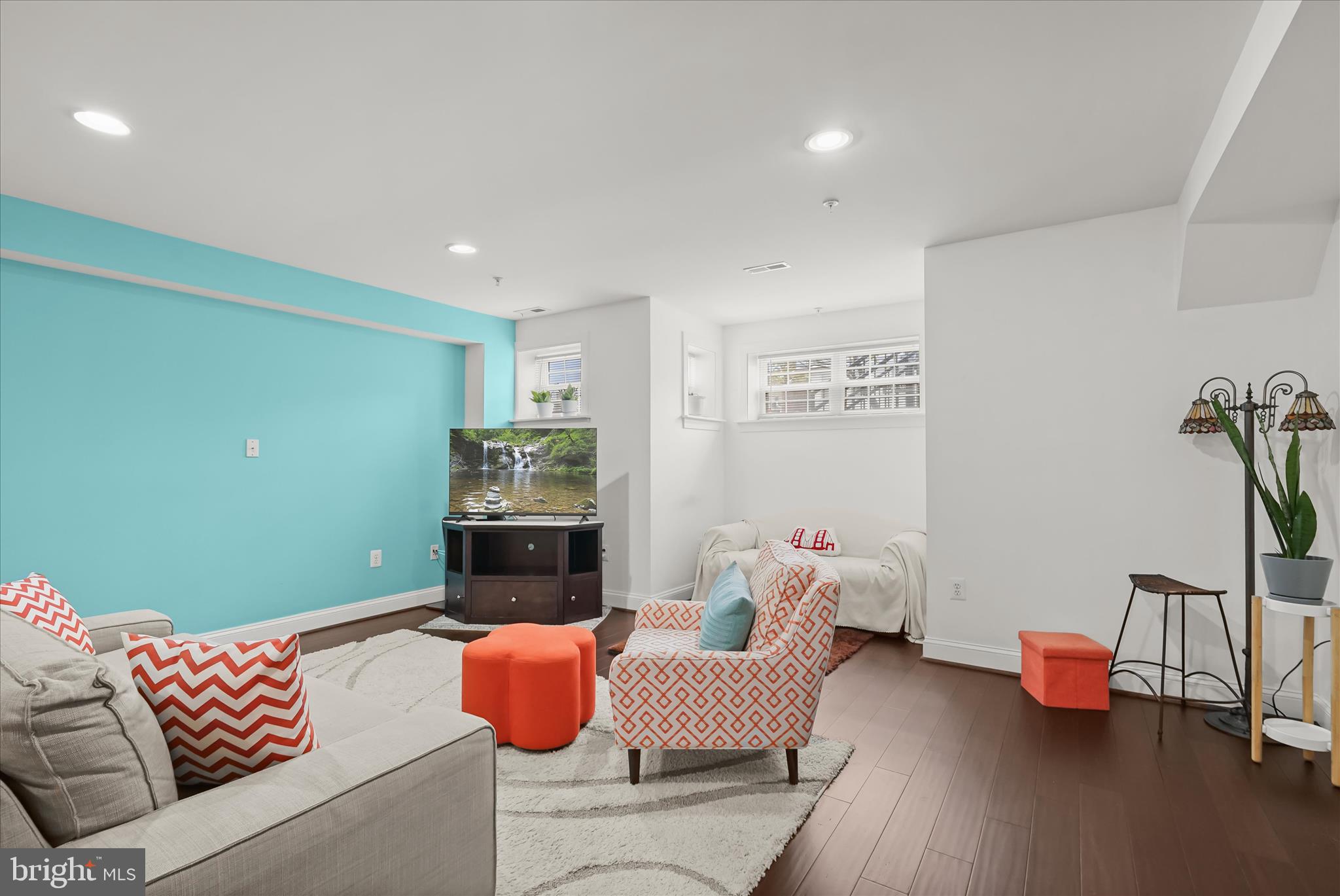 911 KENNEDY STREET NW 1