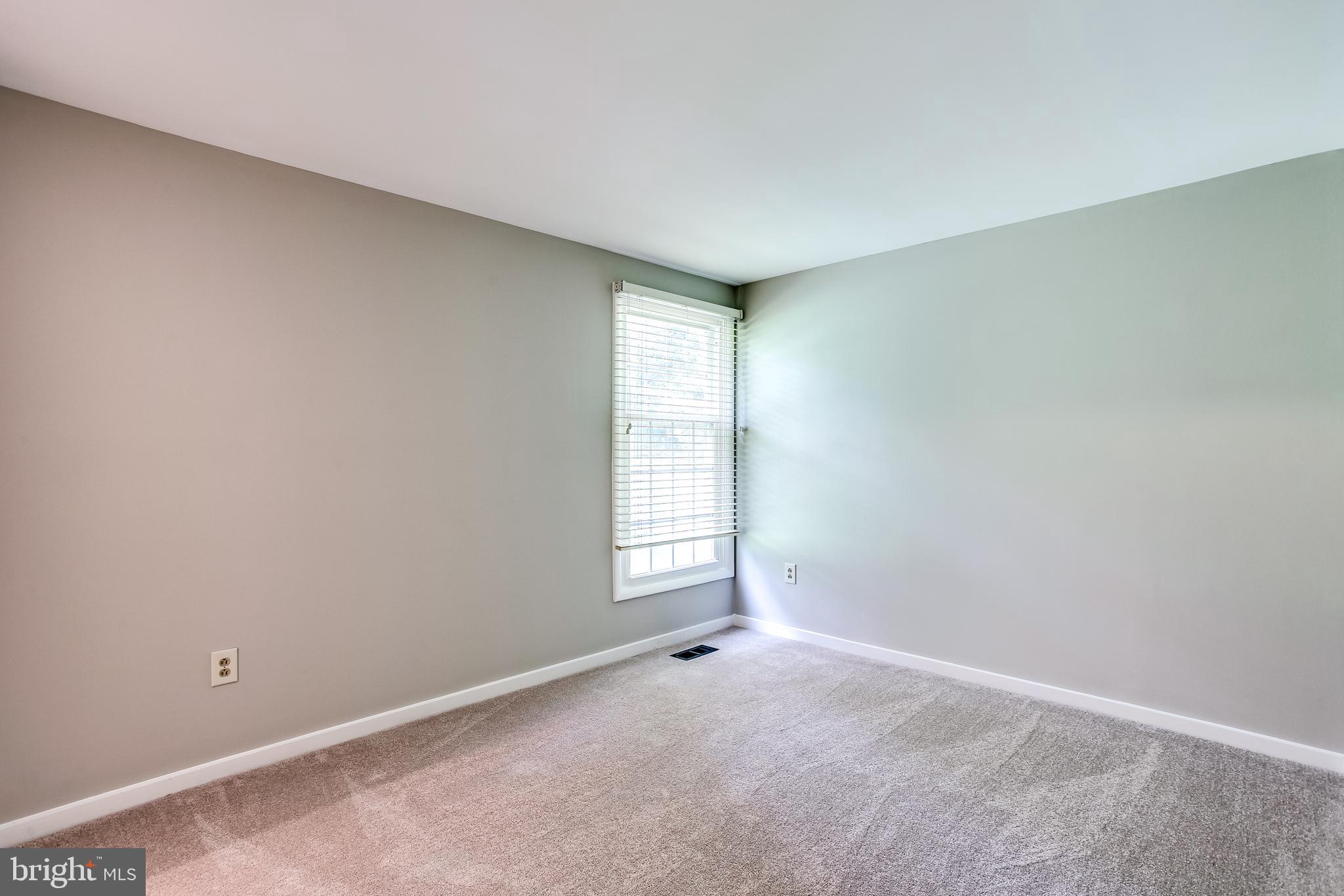 WILDE LAKE - Residential