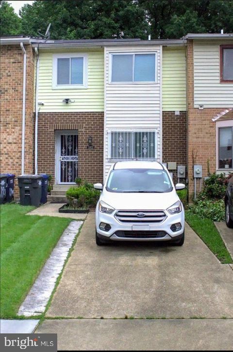 1902 SE VALLEY TERRACE SE WASHINGTON DC 20032