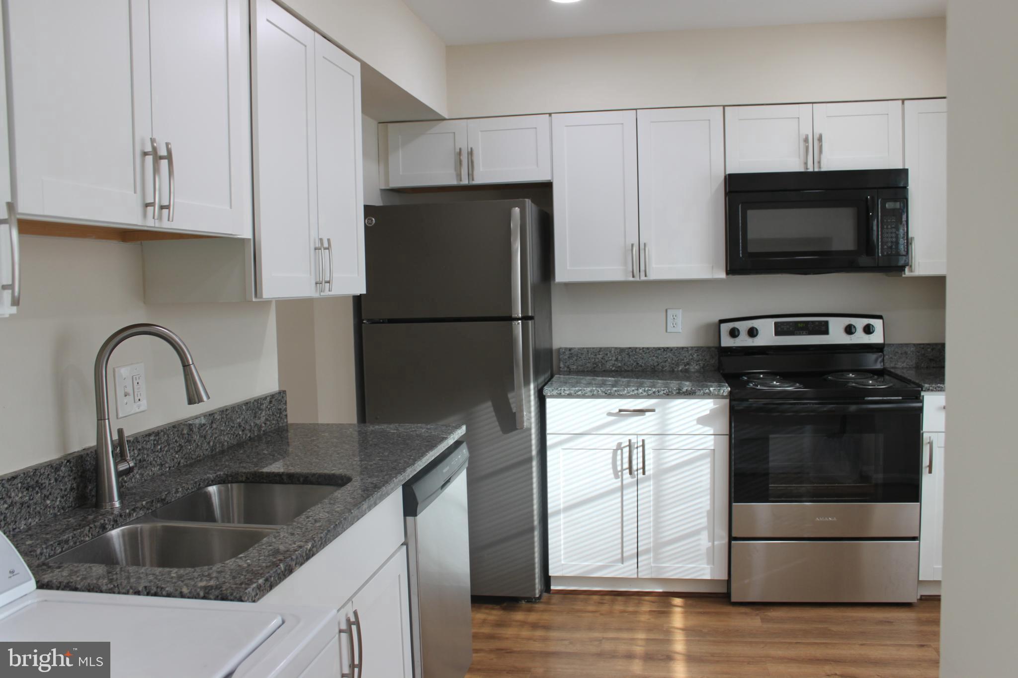 IRONGATE - Residential Lease