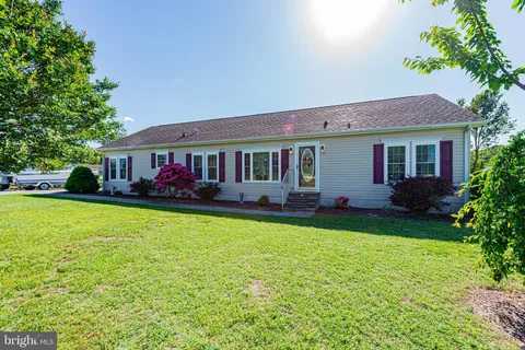 301 Holly Drive, Dagsboro, DE MLS: DESU2086638