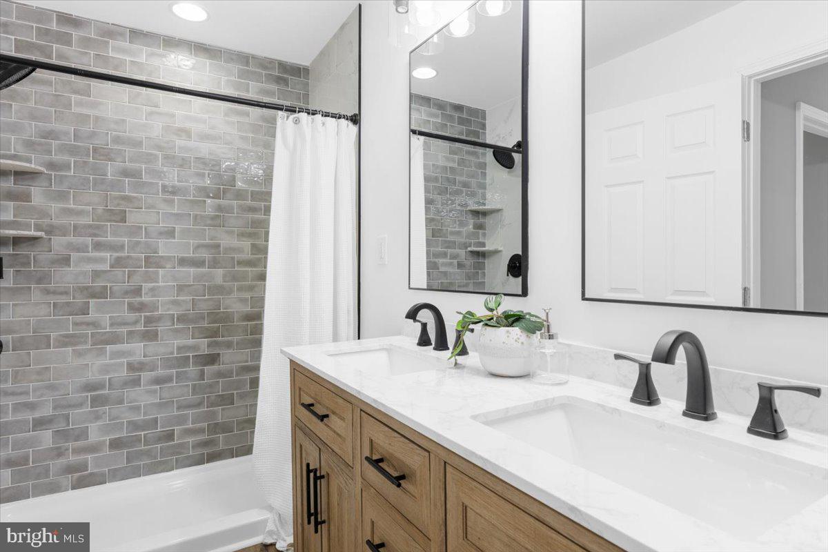 FOREST PARK - Residential