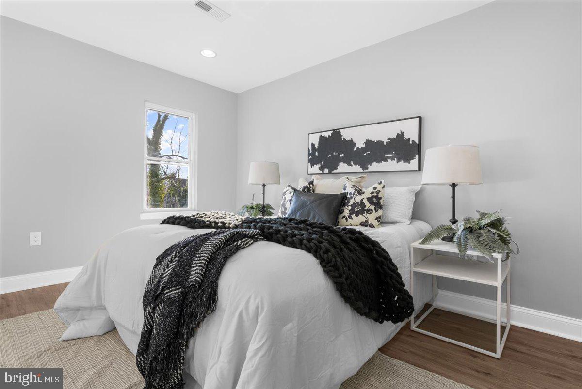 FOREST PARK - Residential