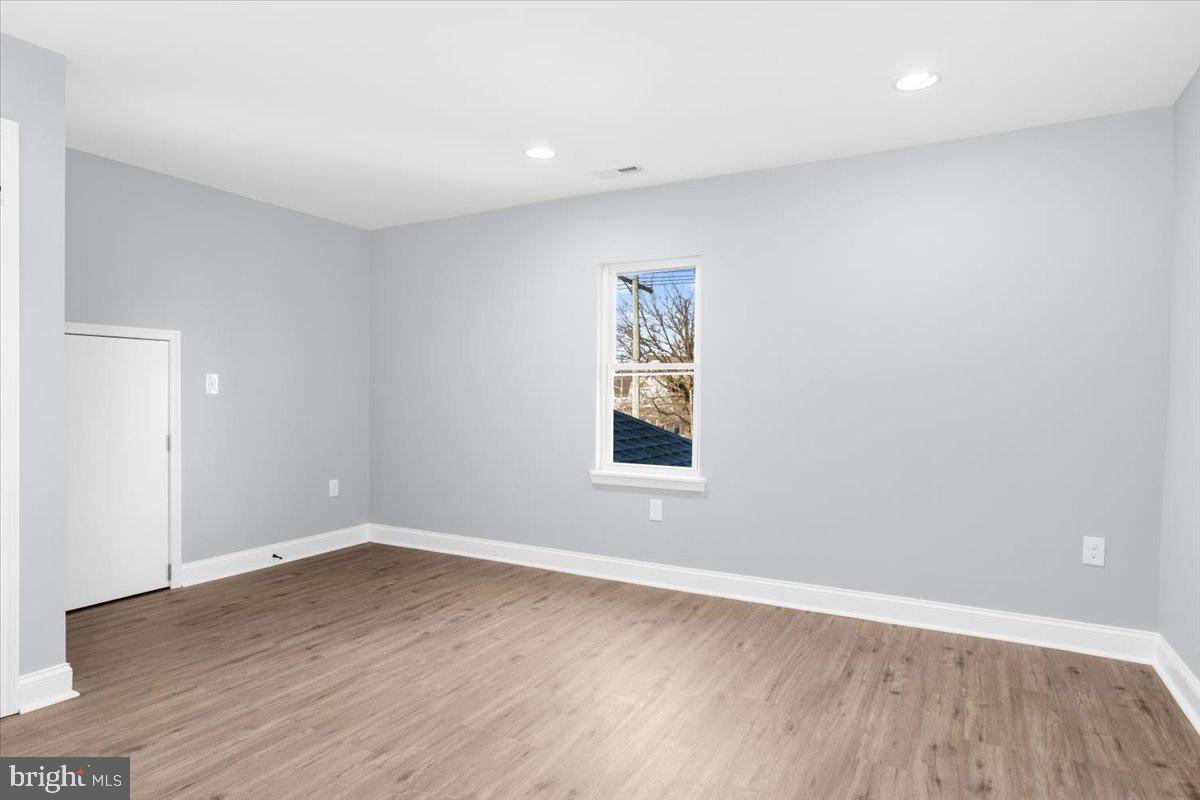 FOREST PARK - Residential