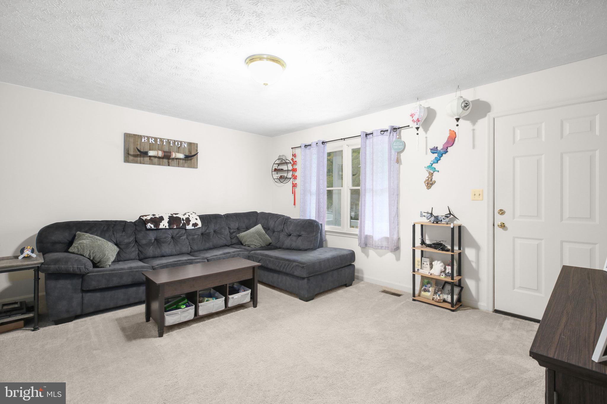 FAIRFIELD WOODS - Residential