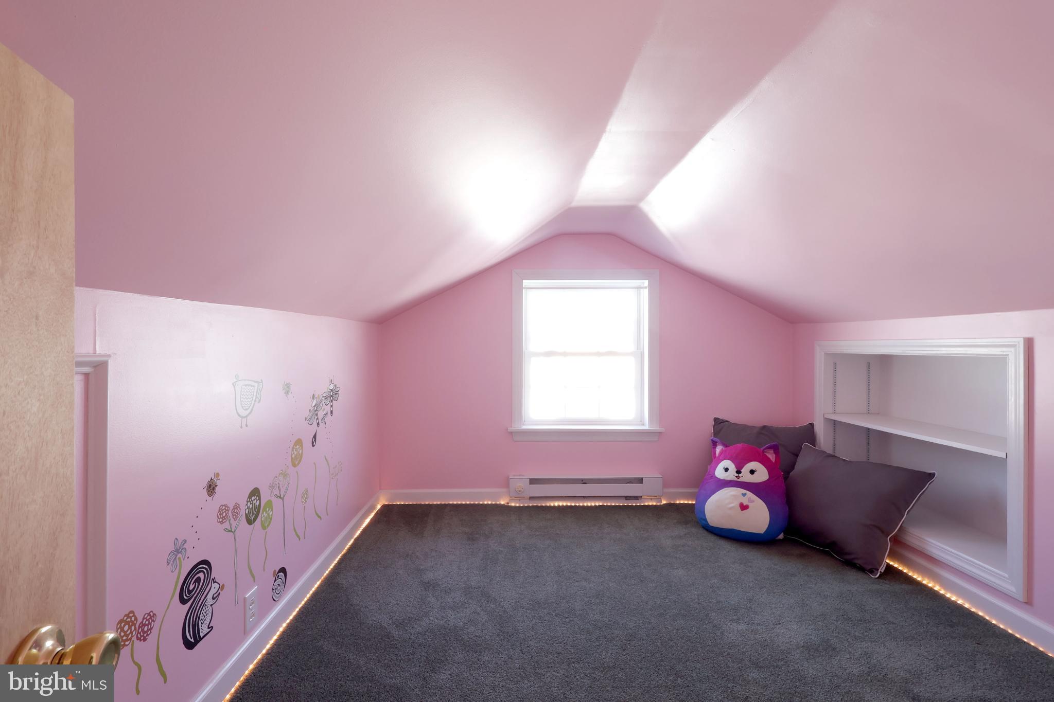 STONEHENGE - Residential