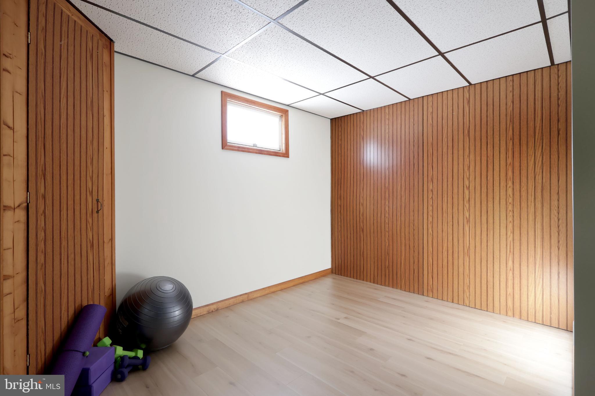 STONEHENGE - Residential