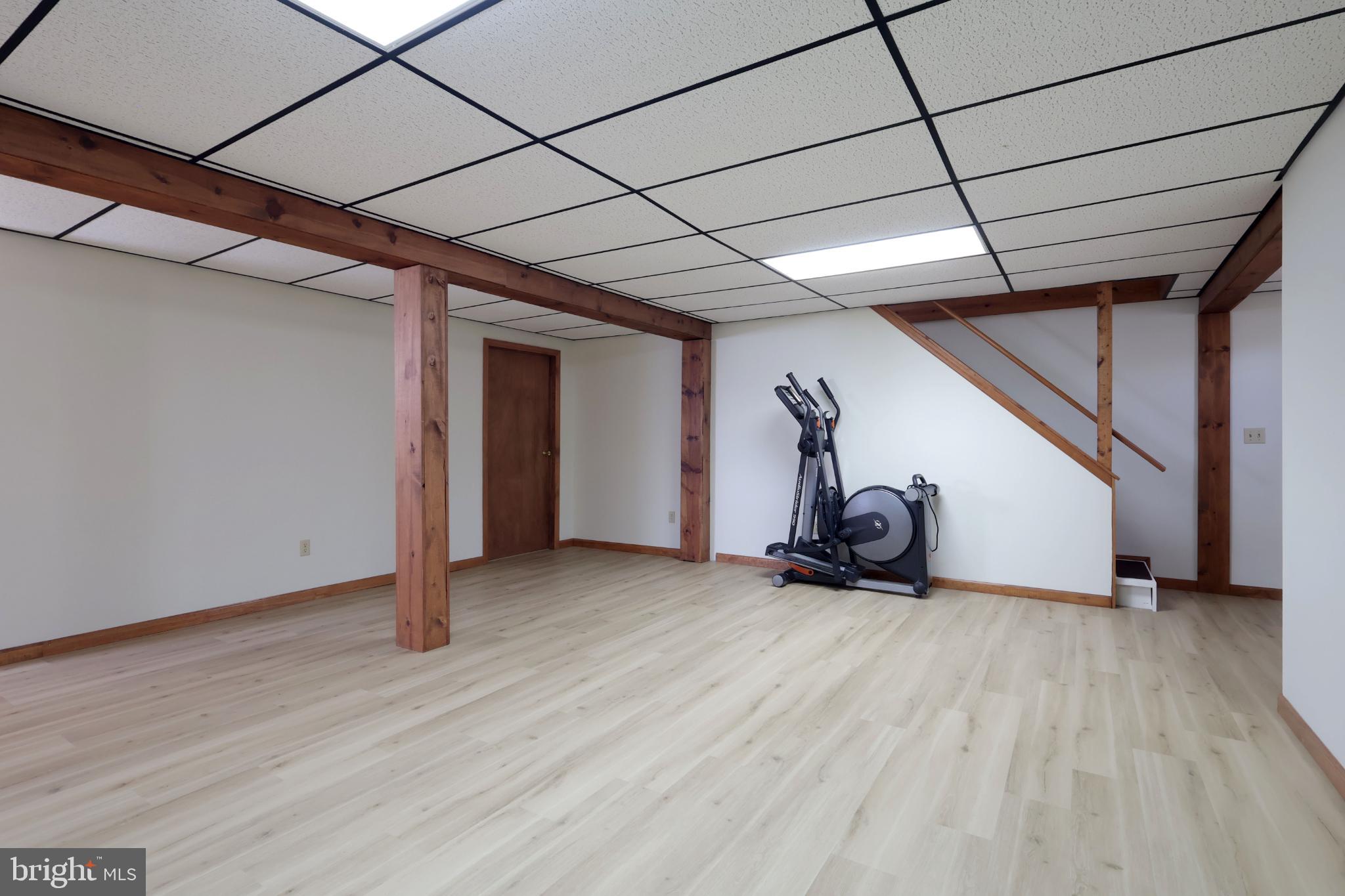 STONEHENGE - Residential