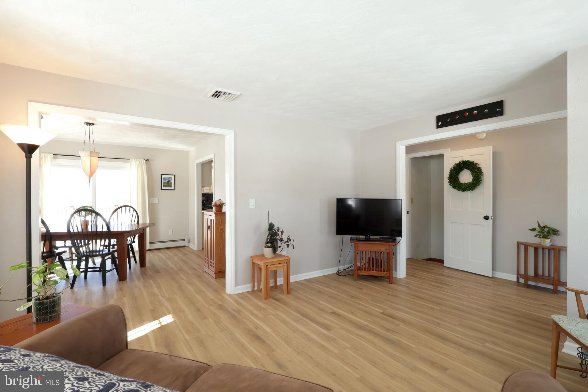 STONEHENGE - Residential