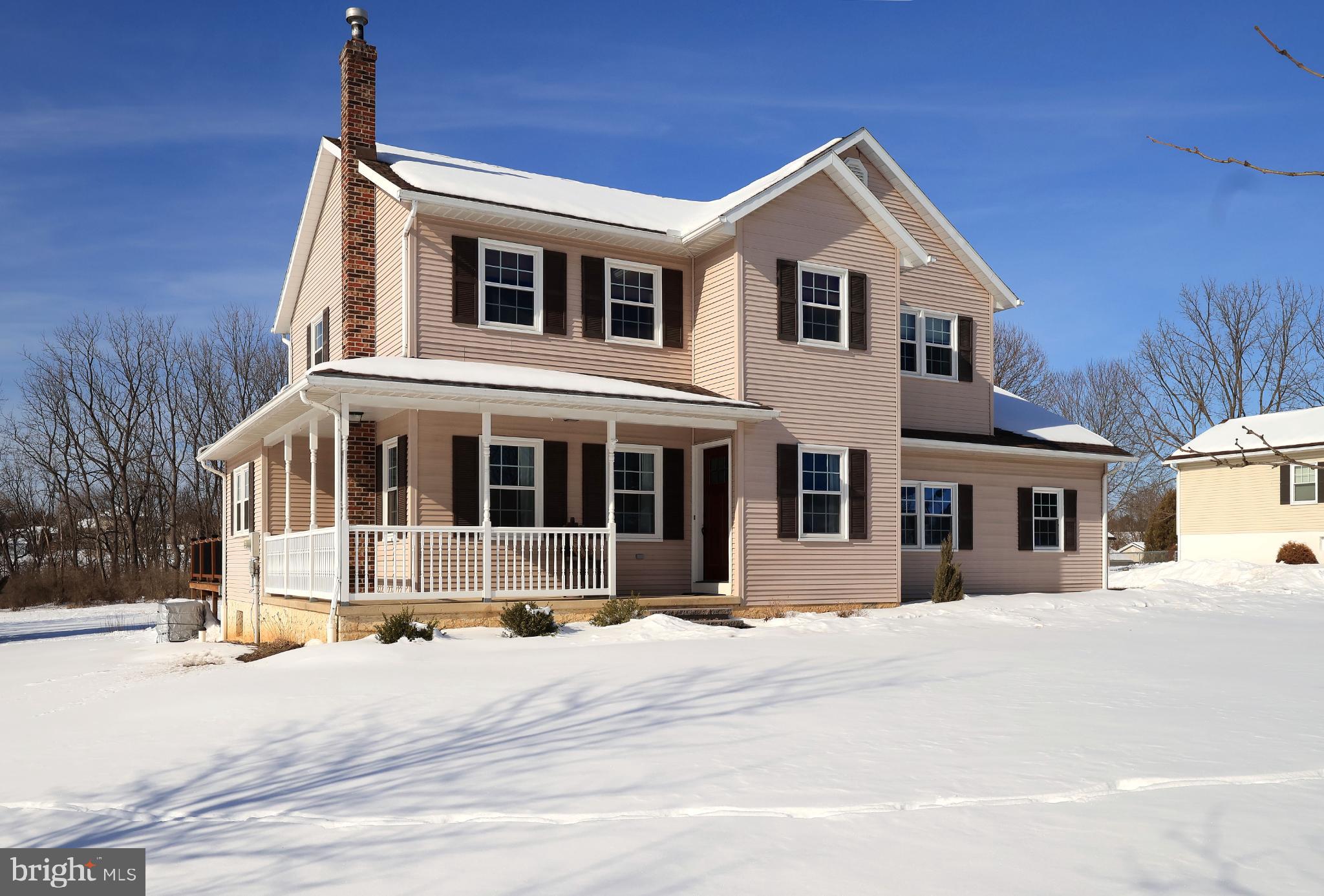 STONEHENGE - Residential