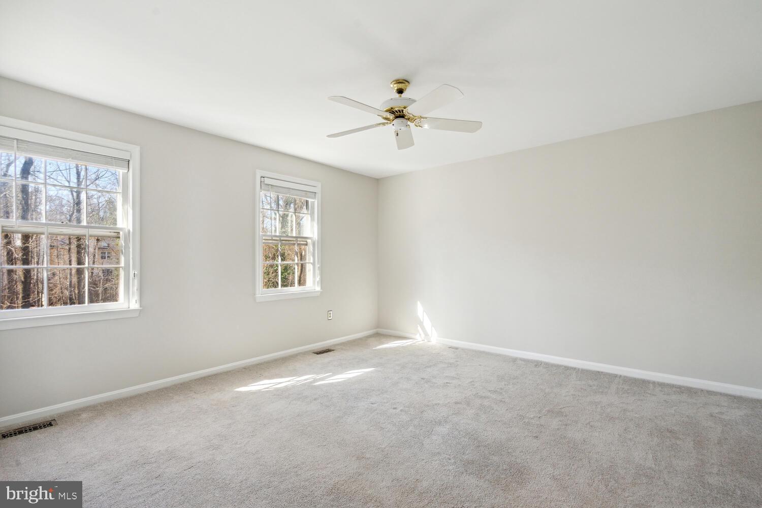 RUNNYMEADE - Residential