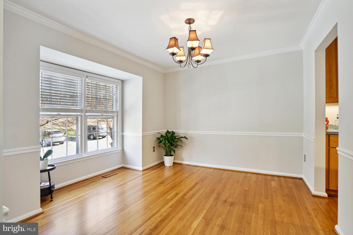 RUNNYMEADE - Residential