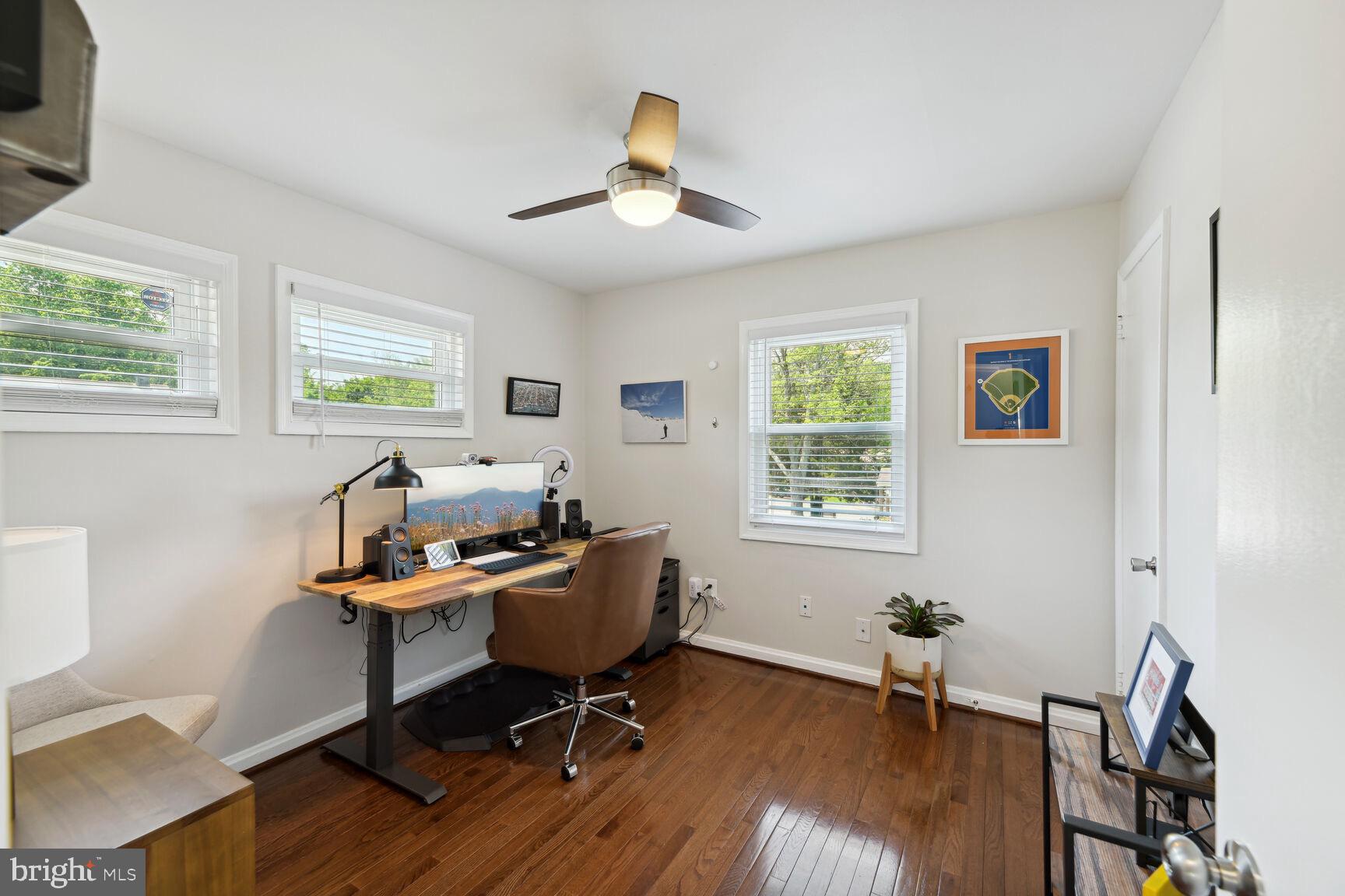 VIRGINIA HILLS - Residential