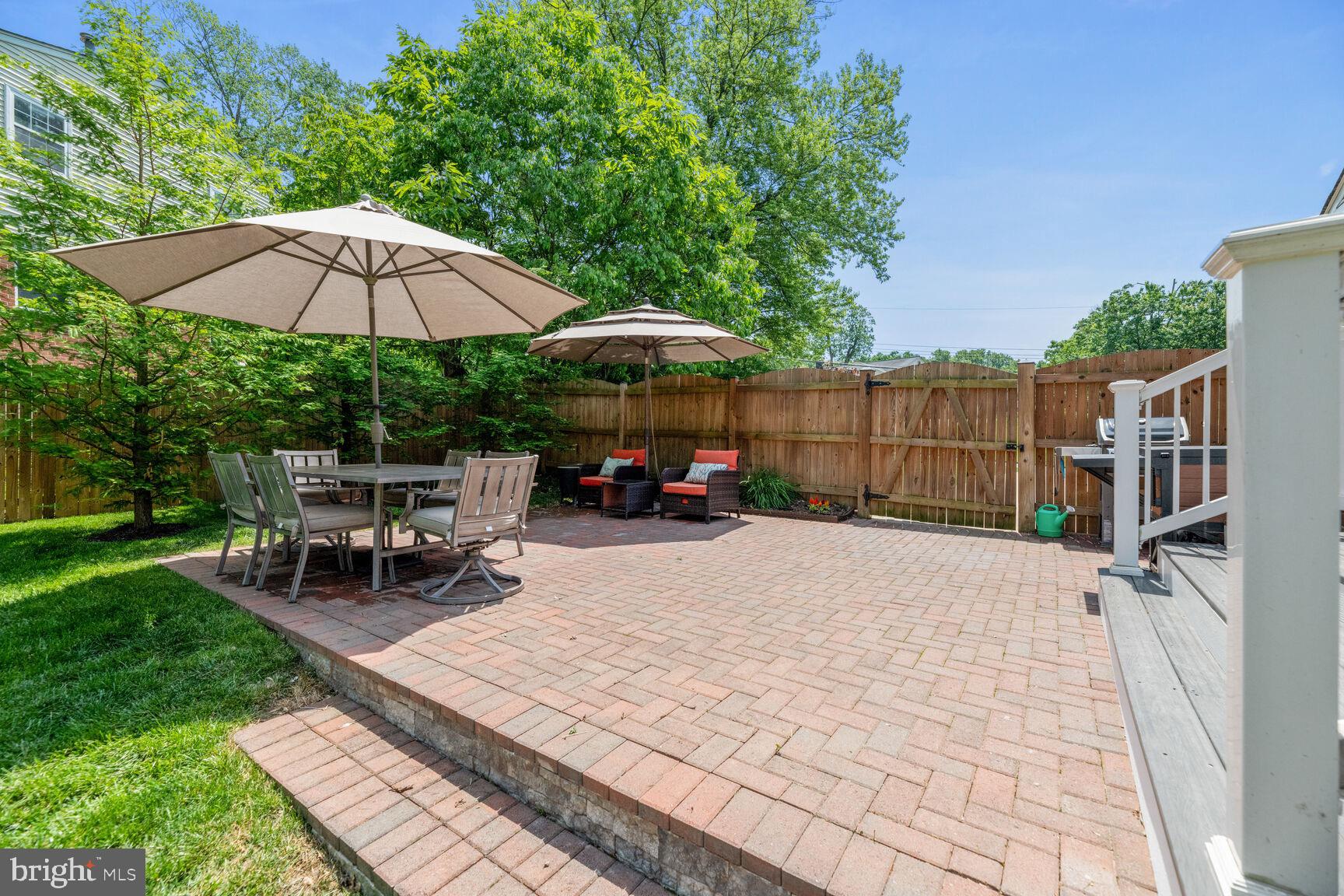 VIRGINIA HILLS - Residential