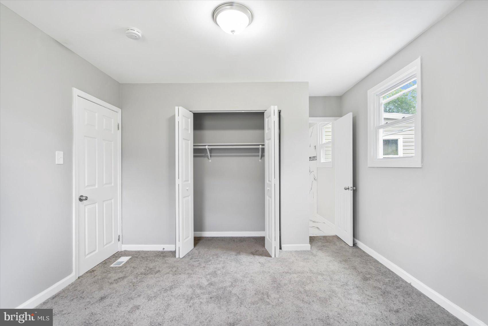 ELKTON - Residential