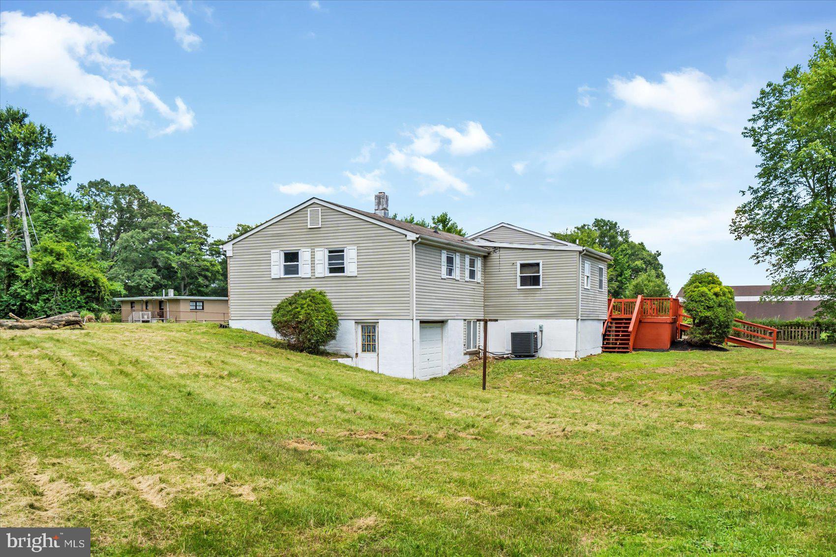 ELKTON - Residential