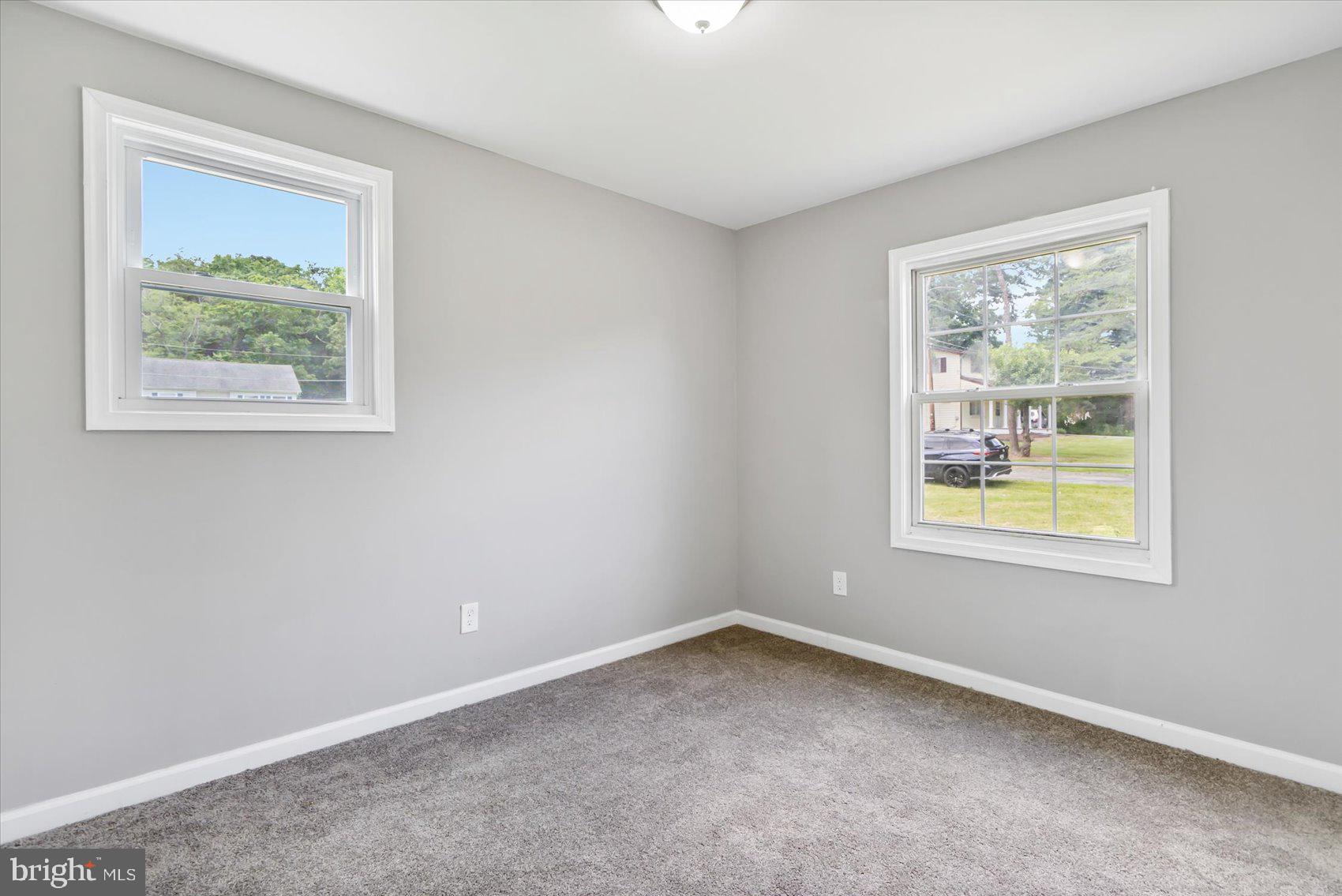 ELKTON - Residential