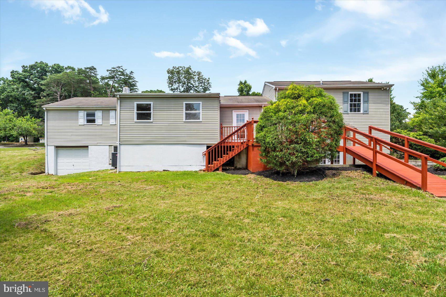 ELKTON - Residential