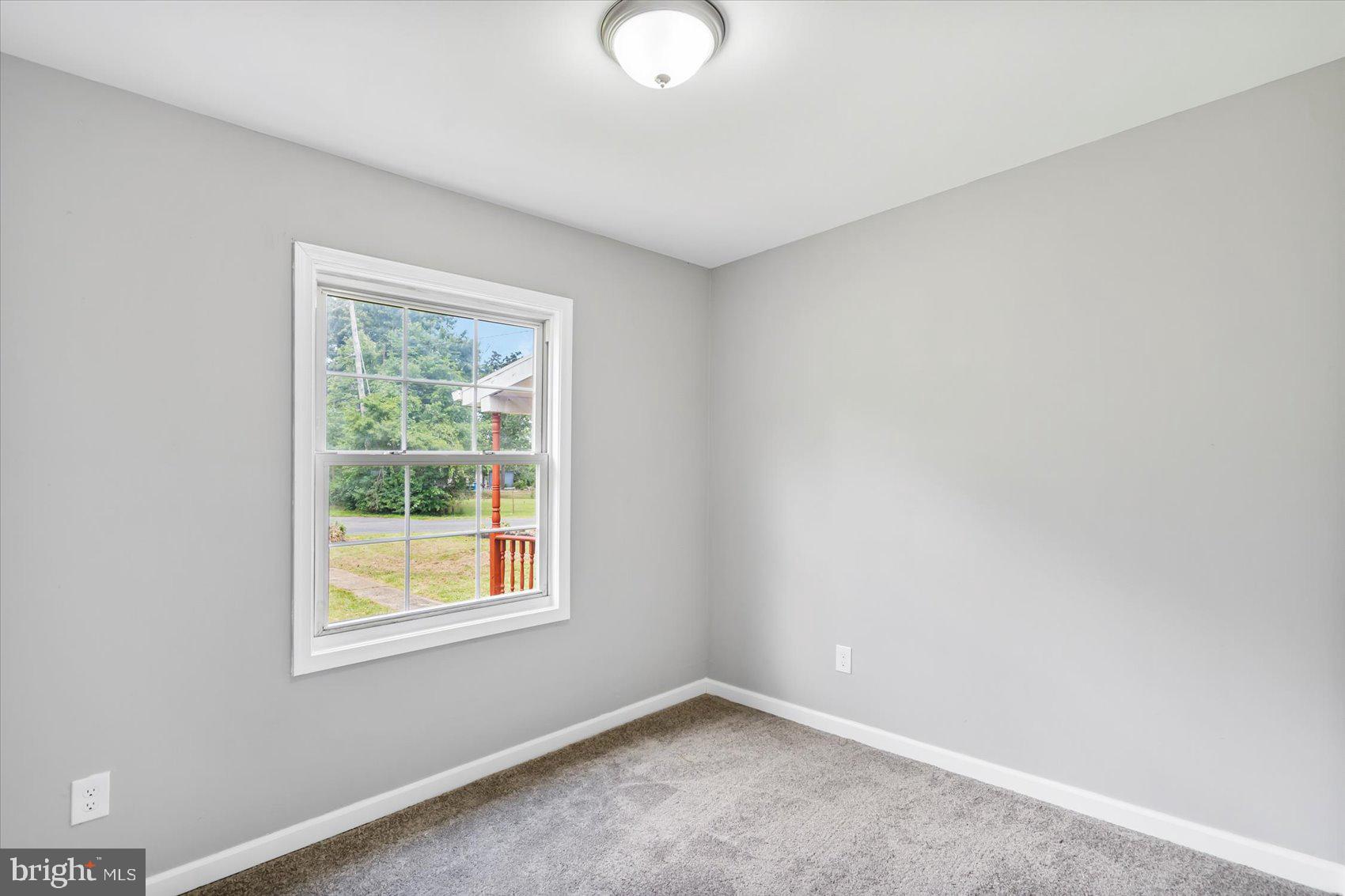 ELKTON - Residential