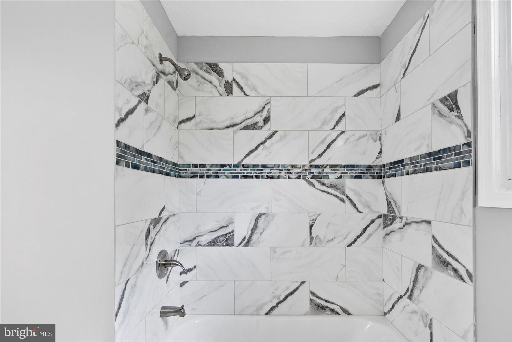 ELKTON - Residential