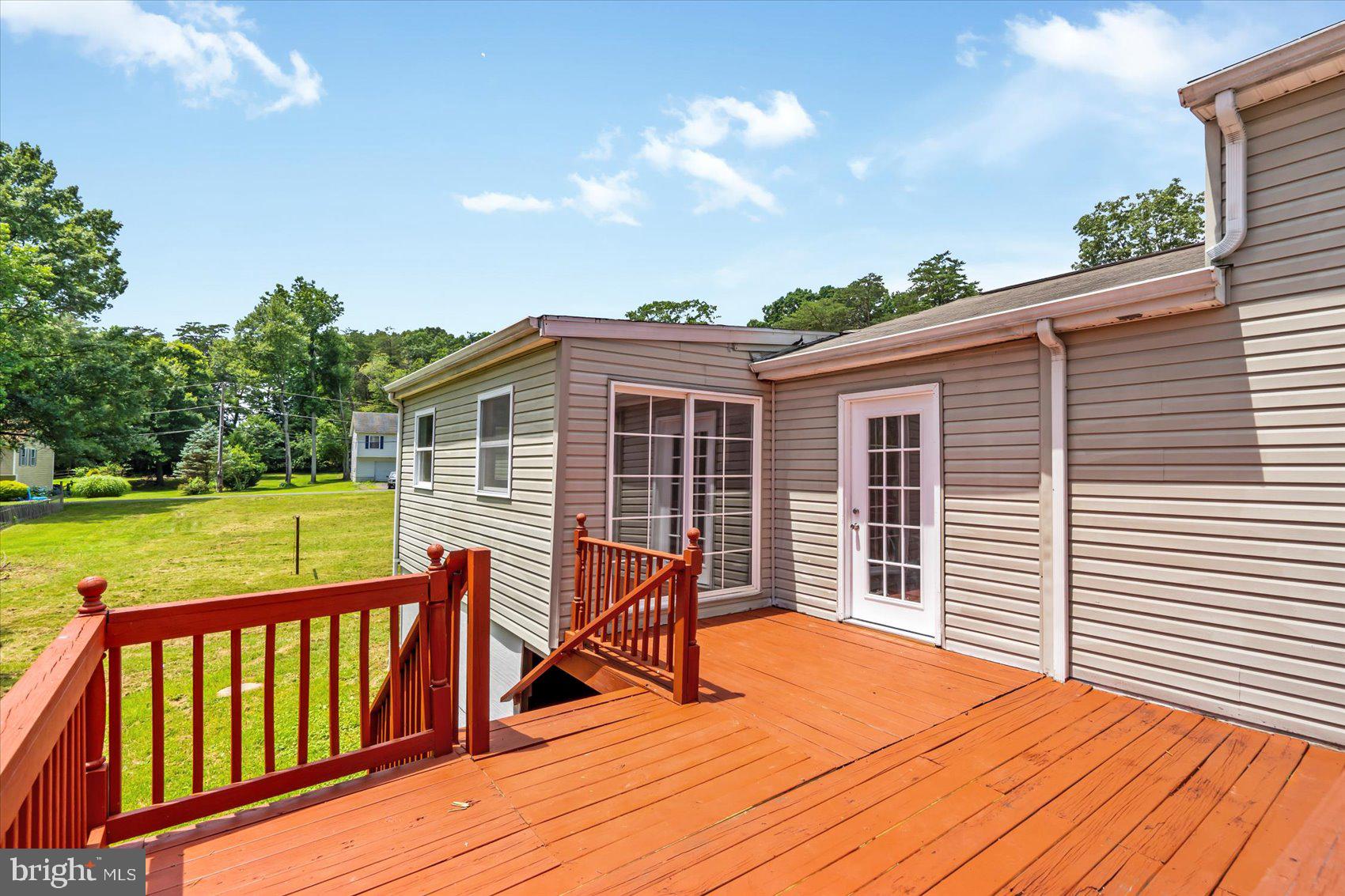 ELKTON - Residential