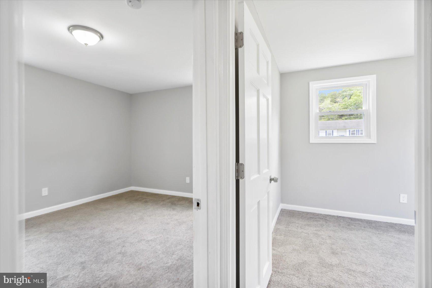 ELKTON - Residential