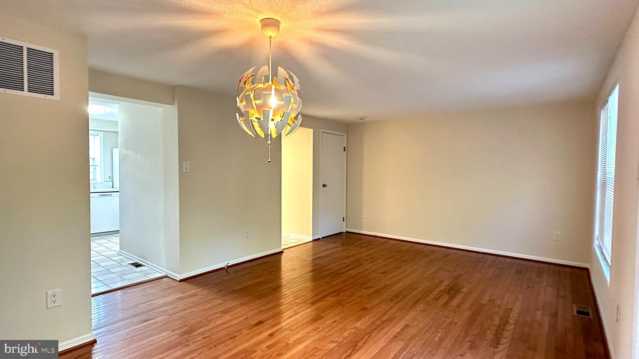JACOBS MEADOW - Residential