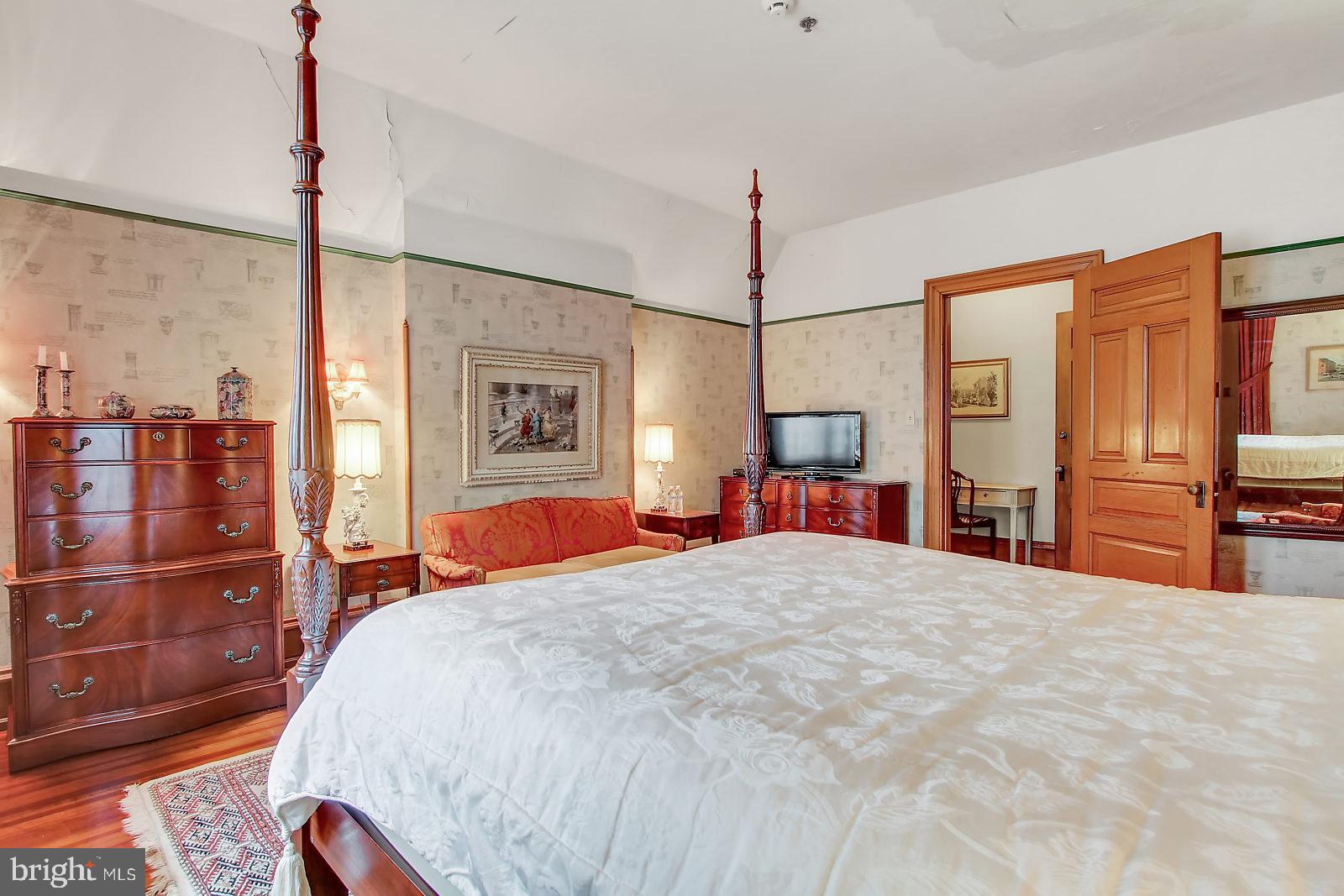 CENTRE PARK HISTOR - Residential