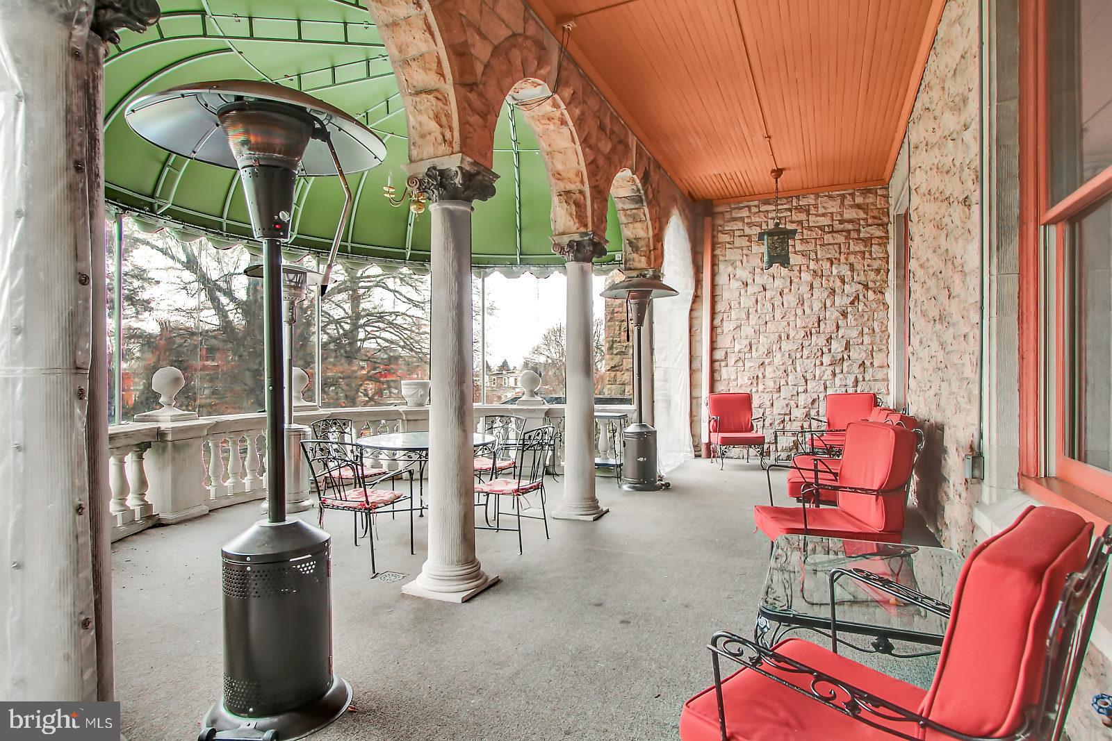 CENTRE PARK HISTOR - Residential