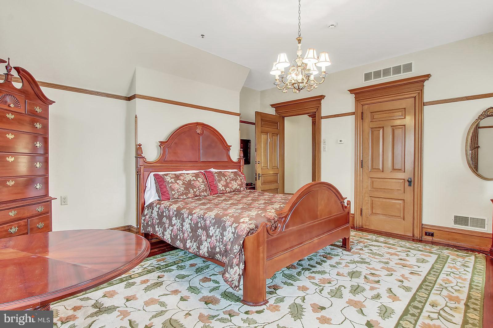 CENTRE PARK HISTOR - Residential