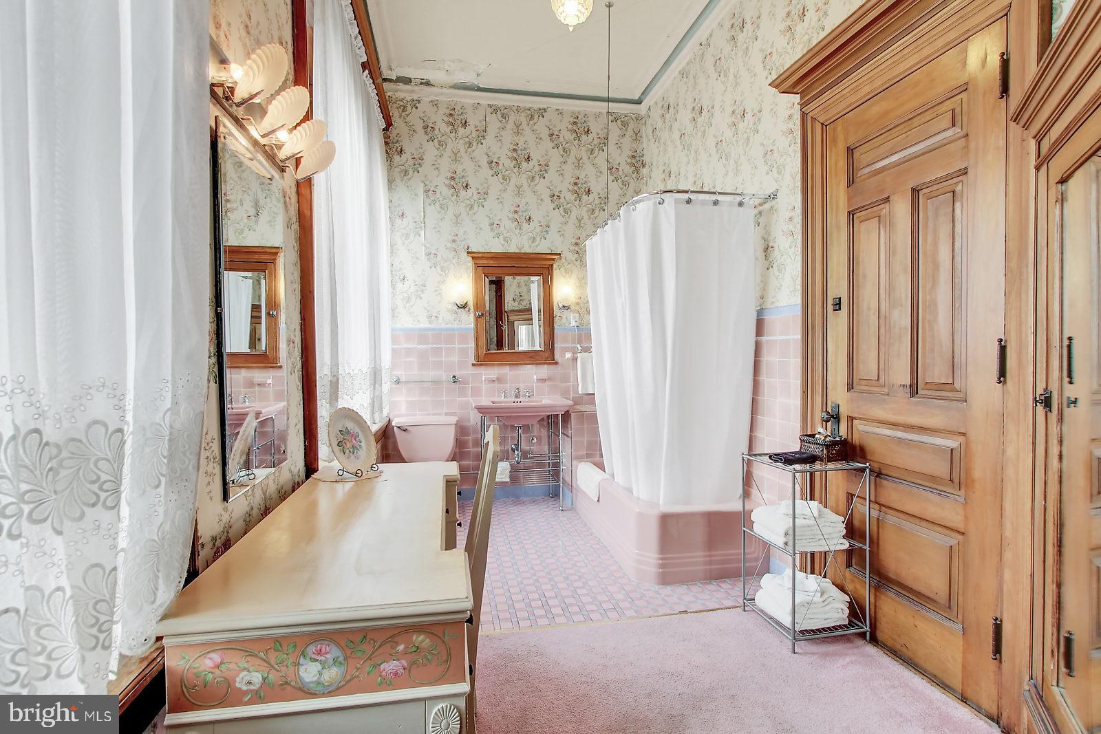 CENTRE PARK HISTOR - Residential