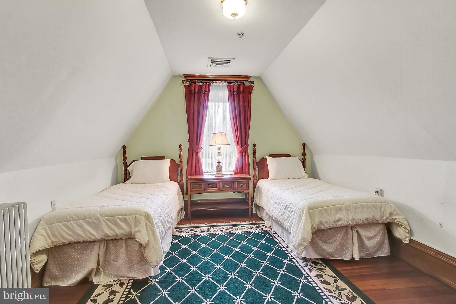 CENTRE PARK HISTOR - Residential