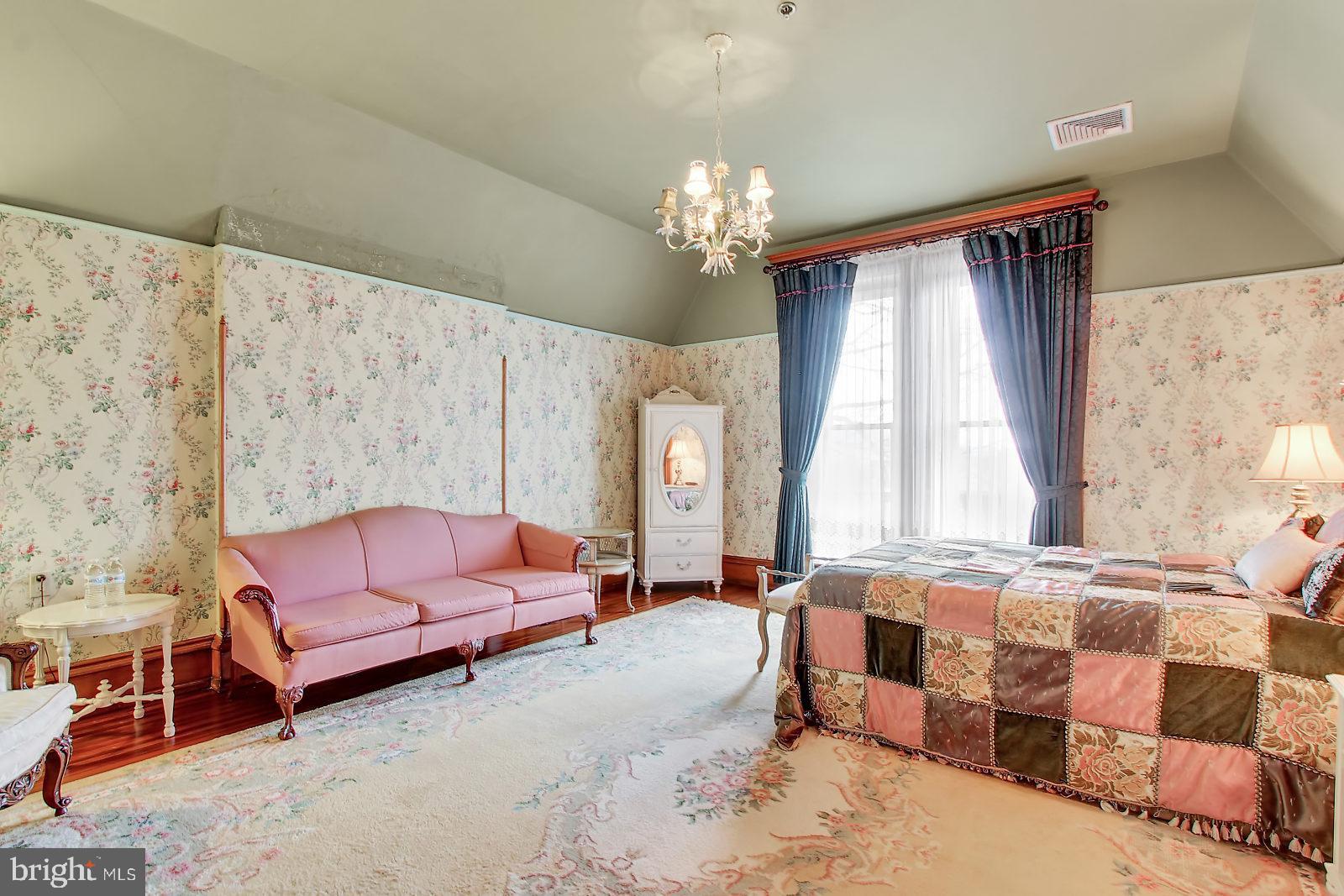 CENTRE PARK HISTOR - Residential