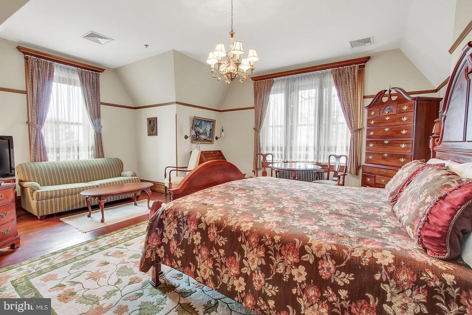 CENTRE PARK HISTOR - Residential