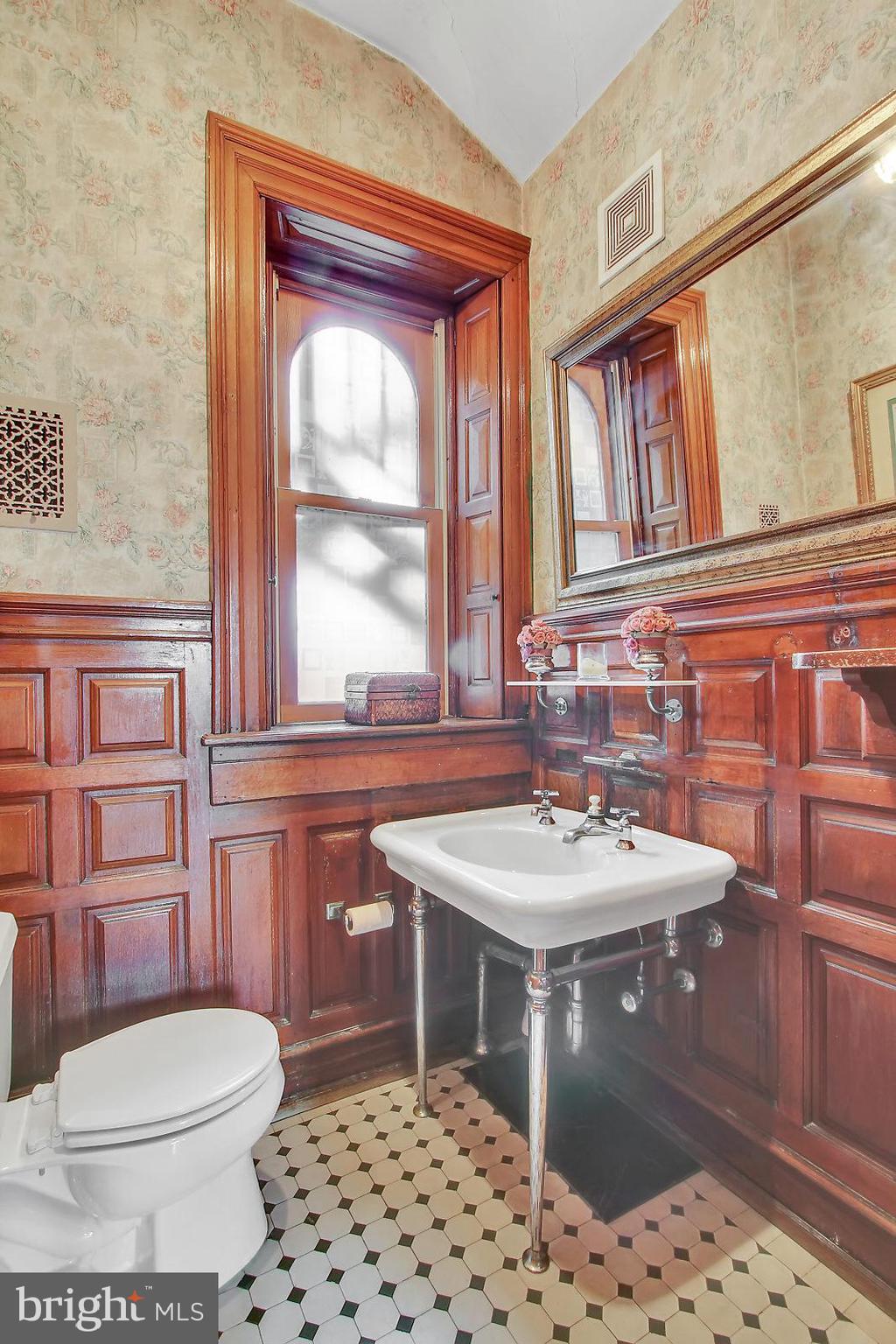 CENTRE PARK HISTOR - Residential