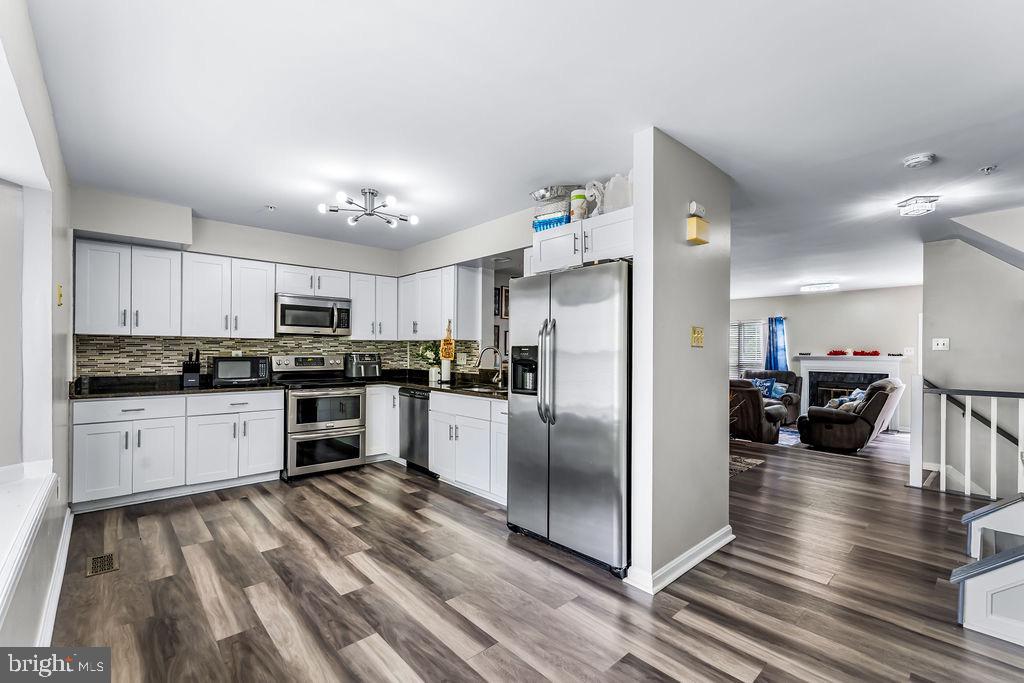 MONTPELIER HILLS - Residential