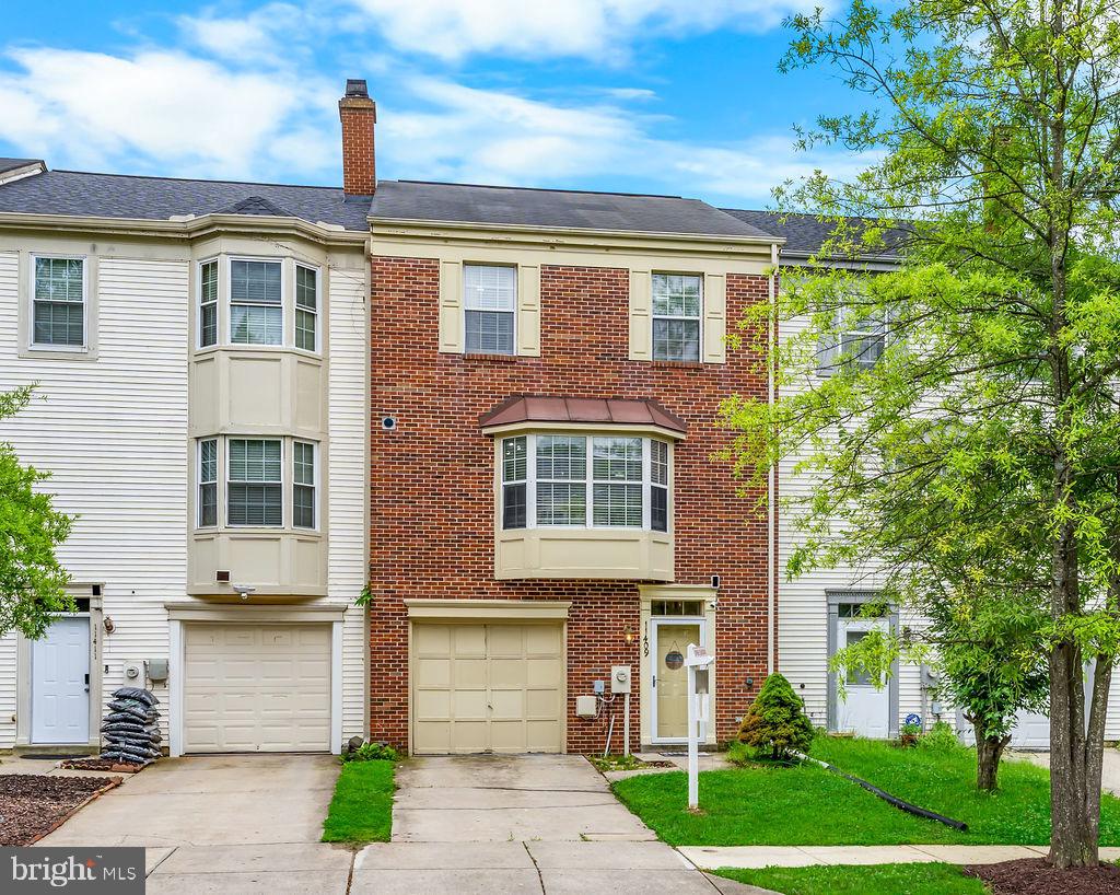 MONTPELIER HILLS - Residential
