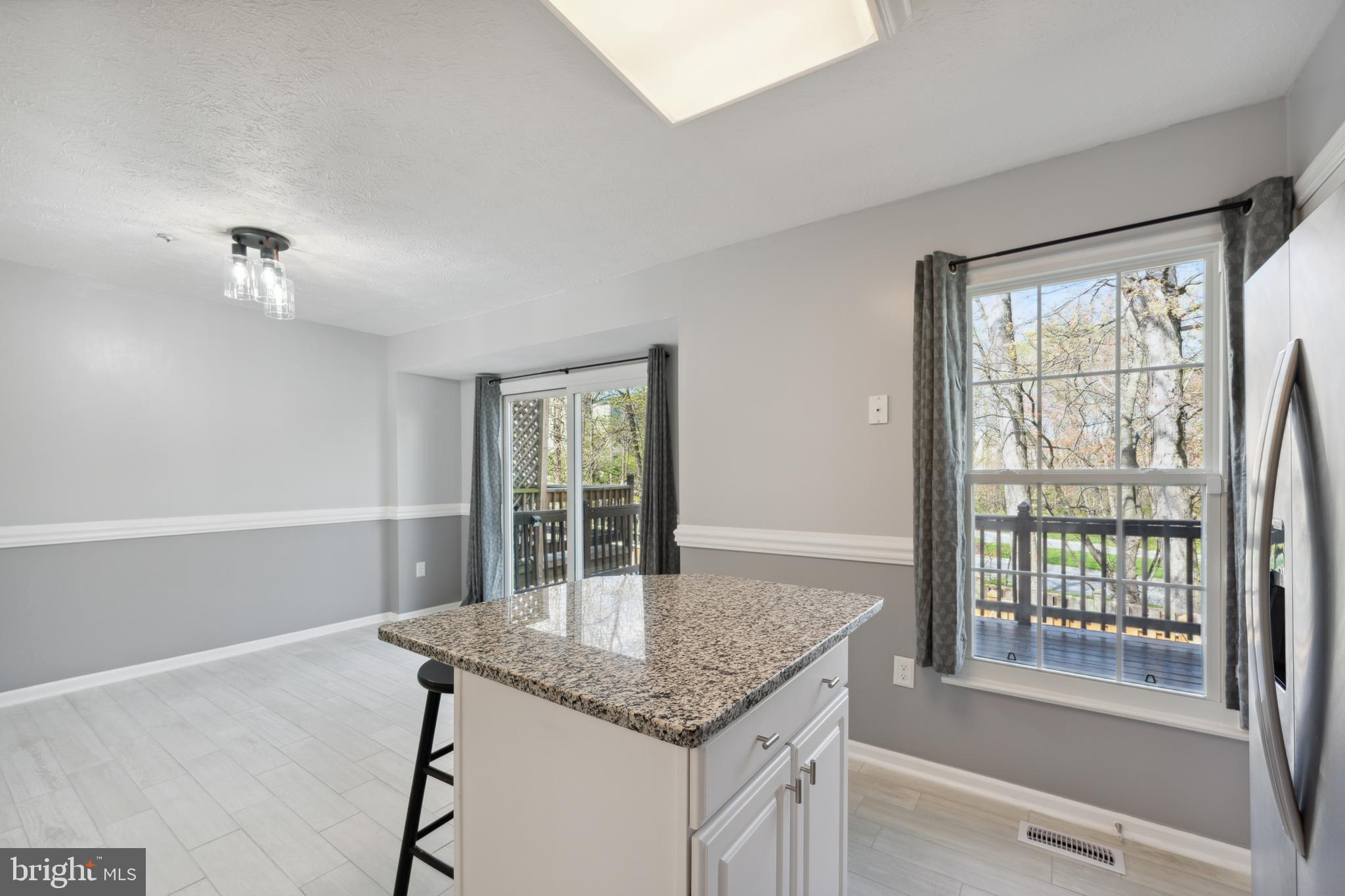 RUSSETT - Residential