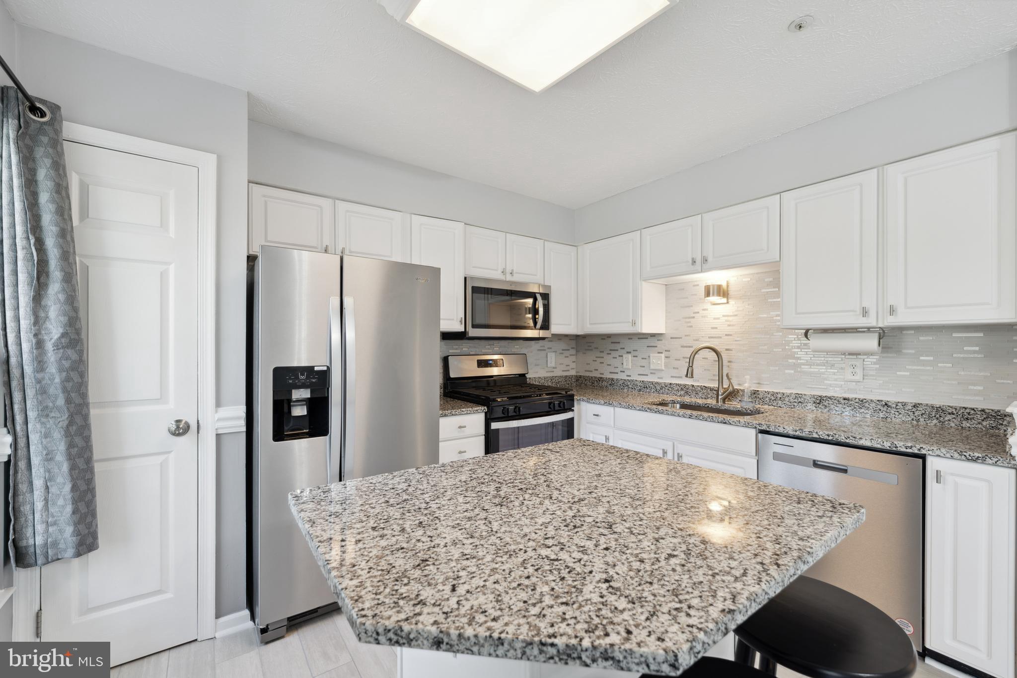 RUSSETT - Residential