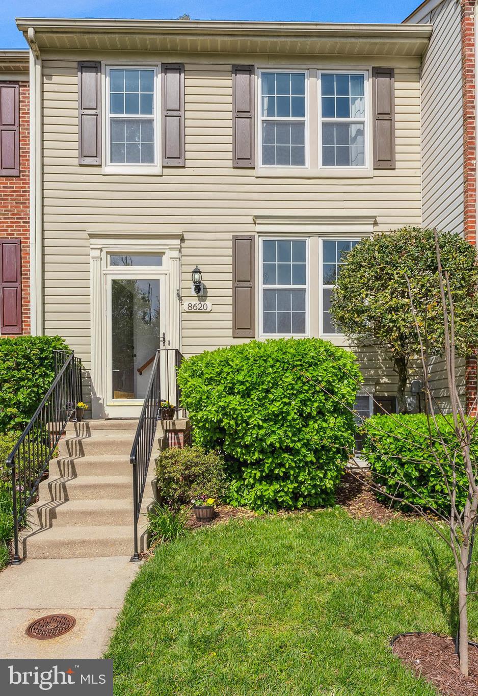 RUSSETT - Residential