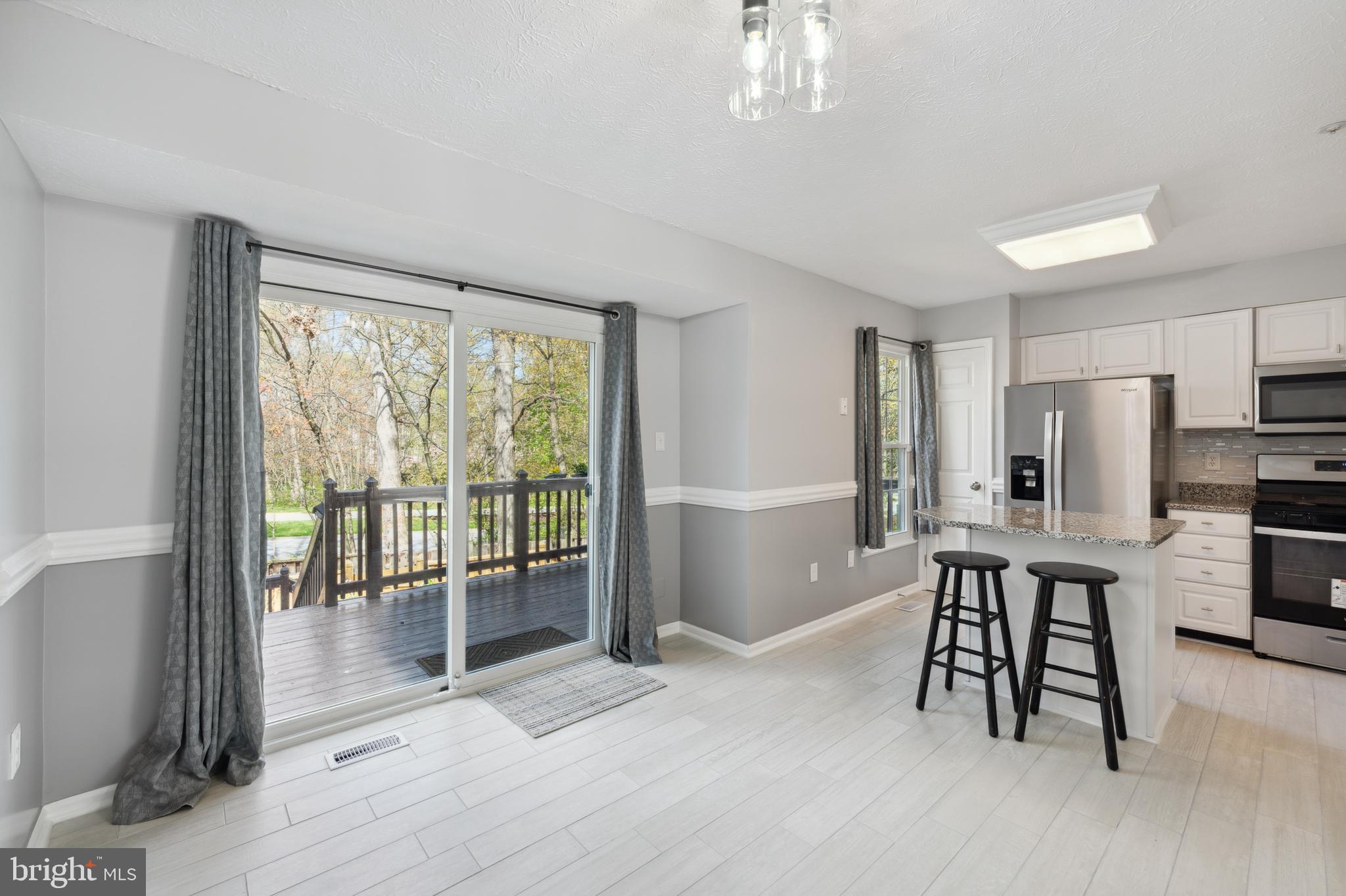 RUSSETT - Residential