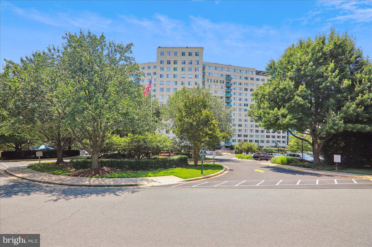 GROSVENOR PARK - Residential