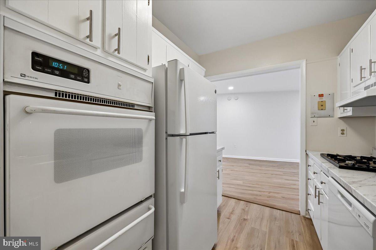 GROSVENOR PARK - Residential