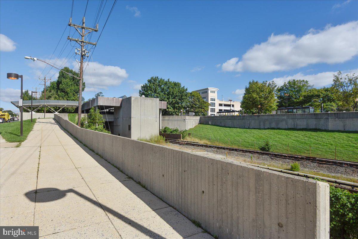 GROSVENOR PARK - Residential